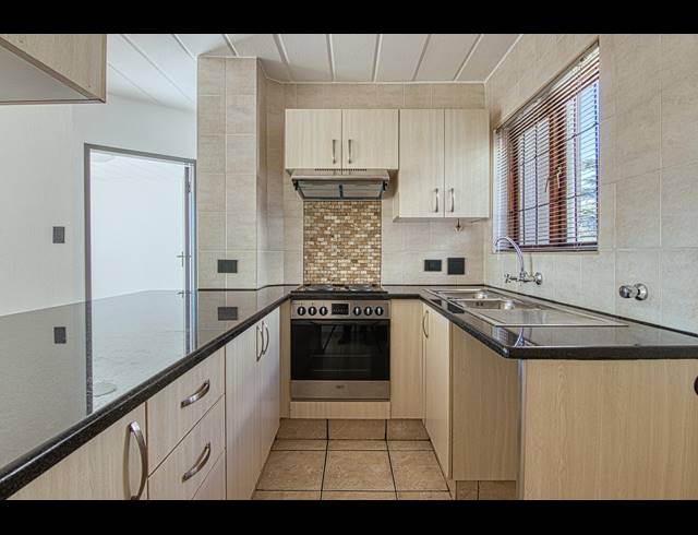 1 BEDROOM APARTMENT RENTED IN MORNINGSIDE